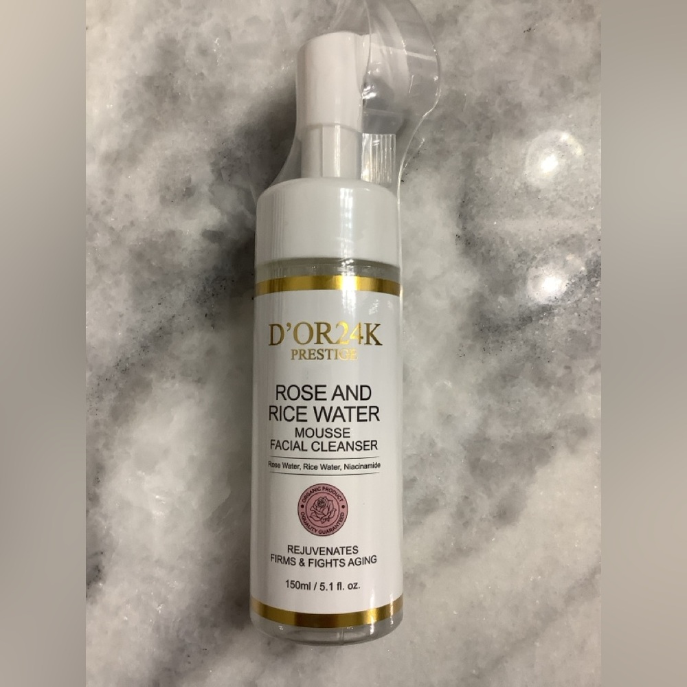 Rose and Rice Water - Mousse Facial Cleanser